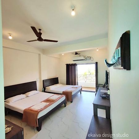 Konkantrip Beach Resort Dapoli Bagian luar foto