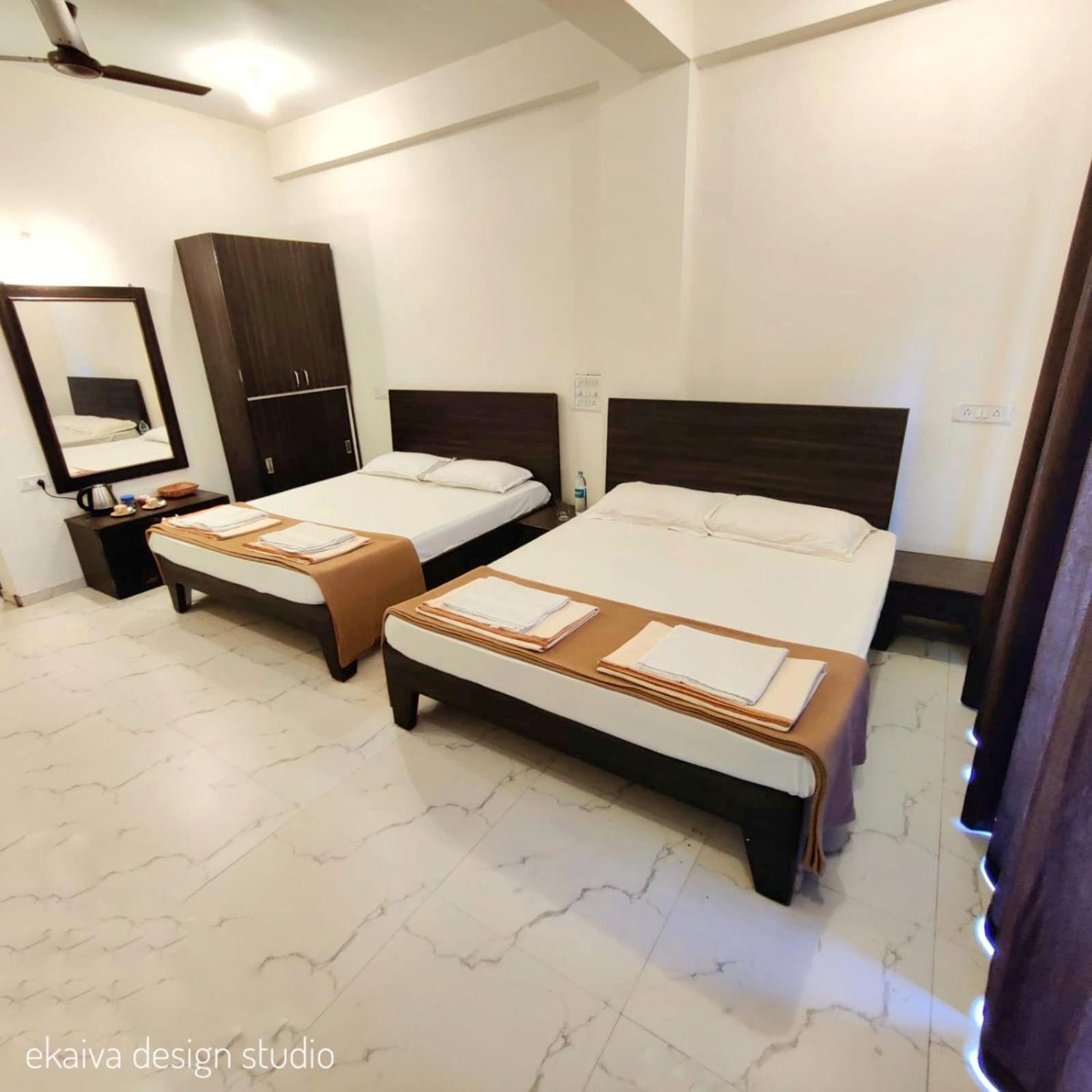 Konkantrip Beach Resort Dapoli Bagian luar foto