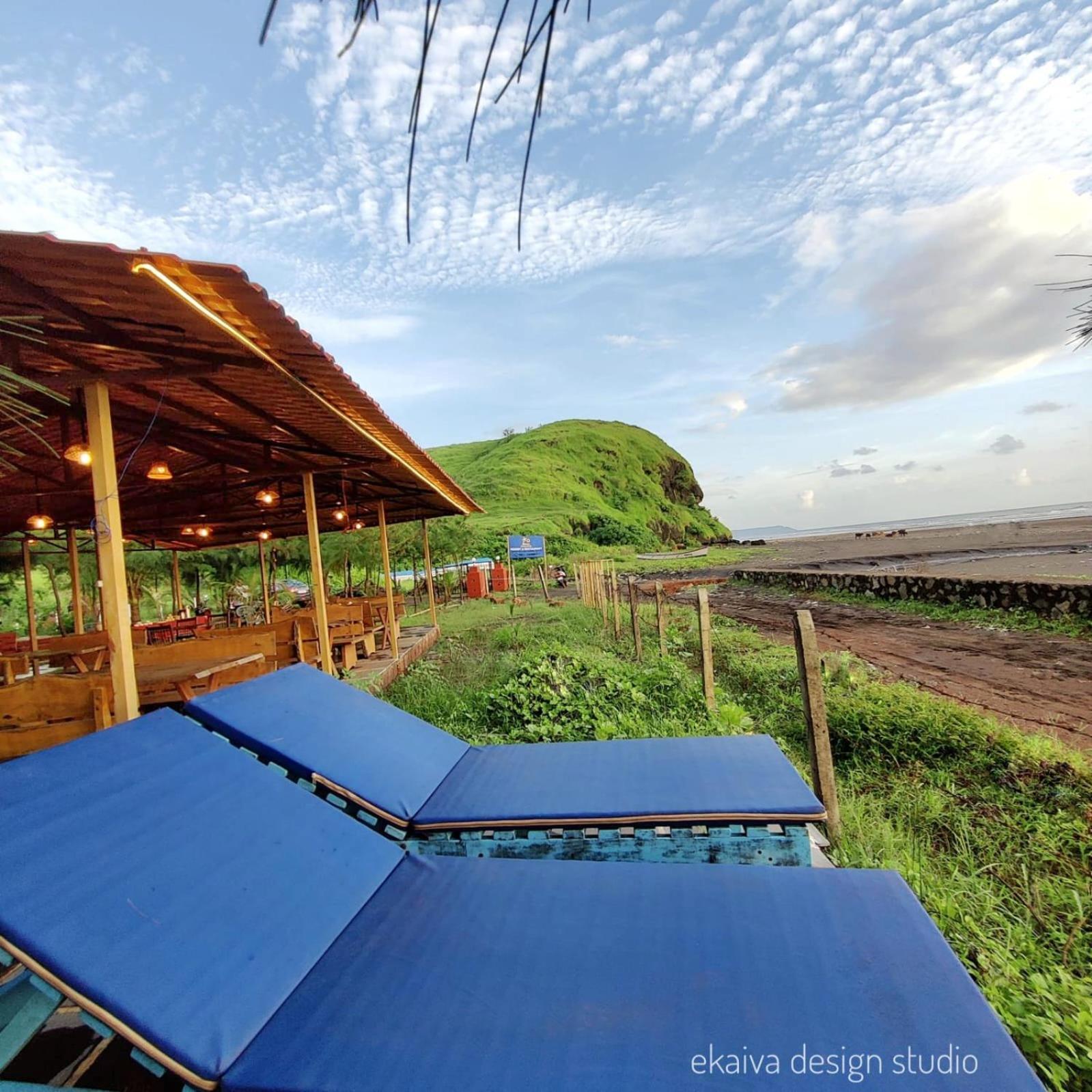Konkantrip Beach Resort Dapoli Bagian luar foto